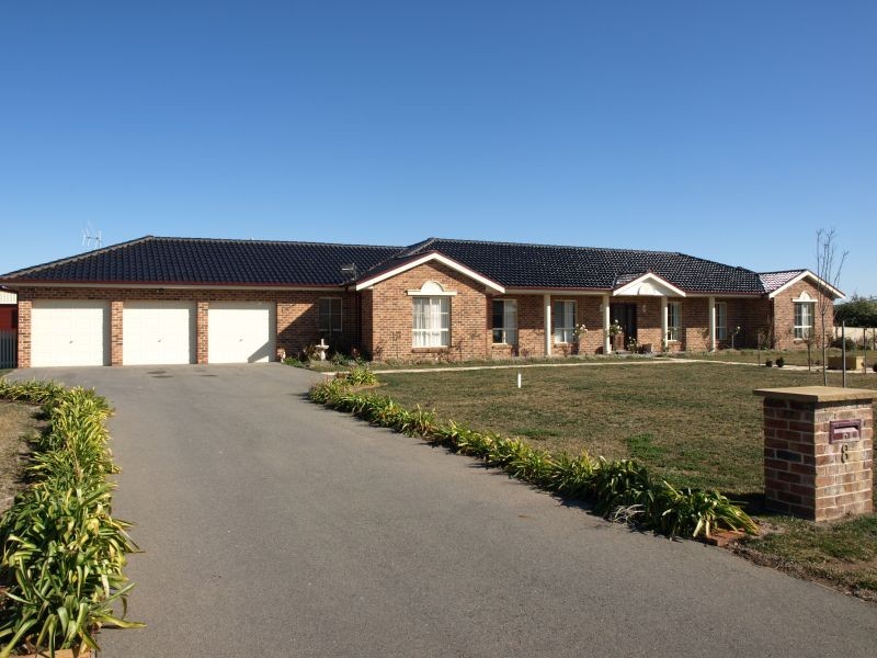 8 Ruse Street, Goulburn NSW 2580