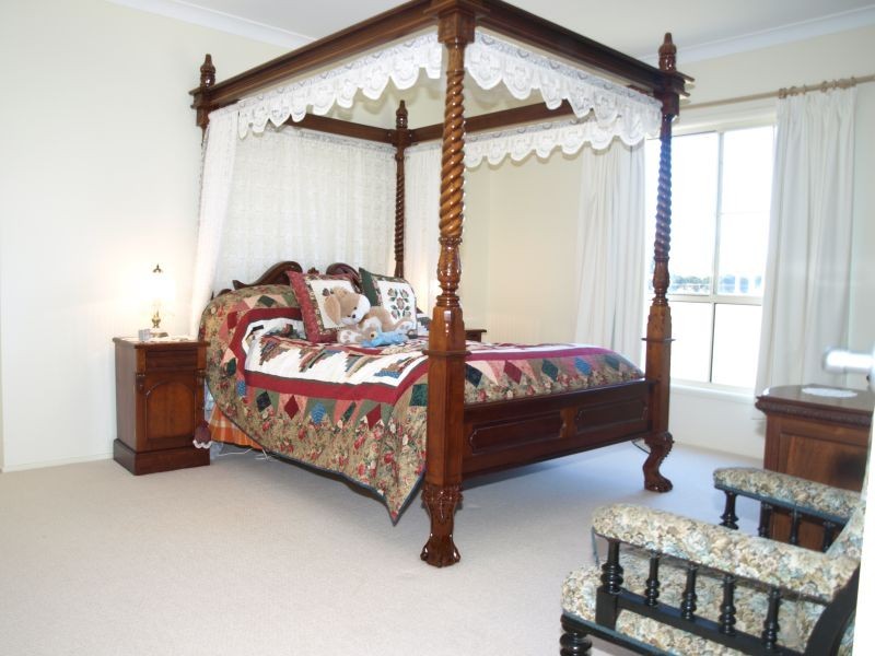 8 Ruse Street, Goulburn NSW 2580