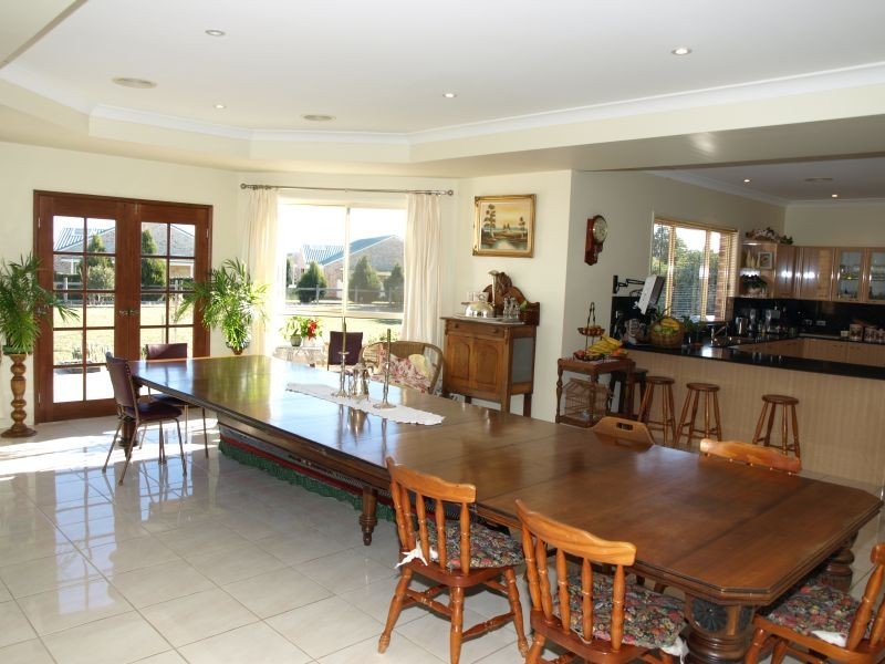 8 Ruse Street, Goulburn NSW 2580