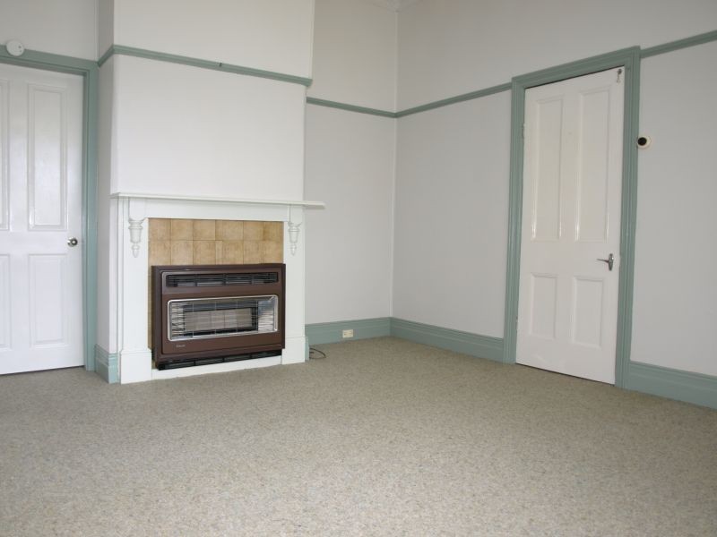 12 Francis Street, Goulburn NSW 2580