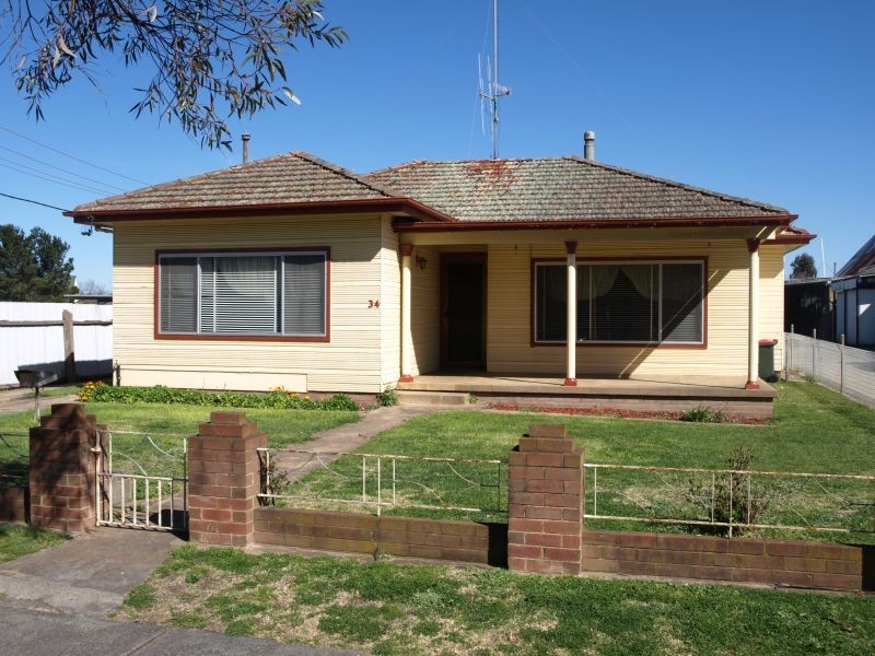 34 Union Street, Goulburn NSW 2580
