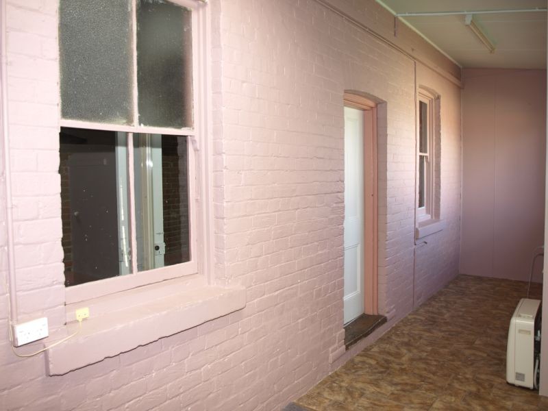 8 John Street, Goulburn NSW 2580