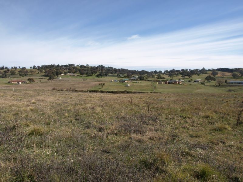 76 Greendale Crescent, Goulburn NSW 2580