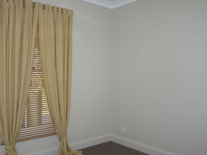 24 Australia Street, Goulburn NSW 2580