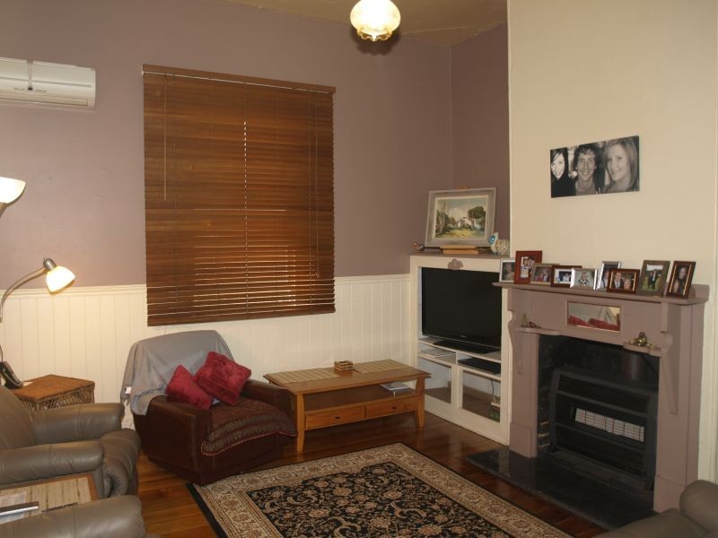 11 Joshua Street, Goulburn NSW 2580
