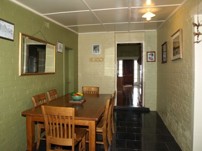 11 Joshua Street, Goulburn NSW 2580