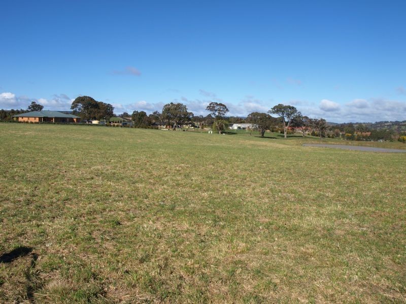 94 Bonnett Drive, Goulburn NSW 2580