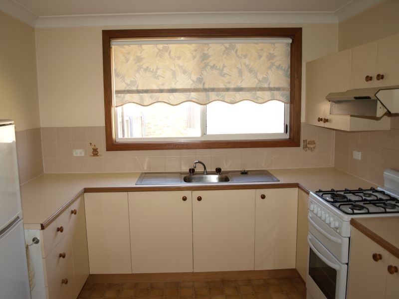 12/114 Clifford Street, Goulburn NSW 2580