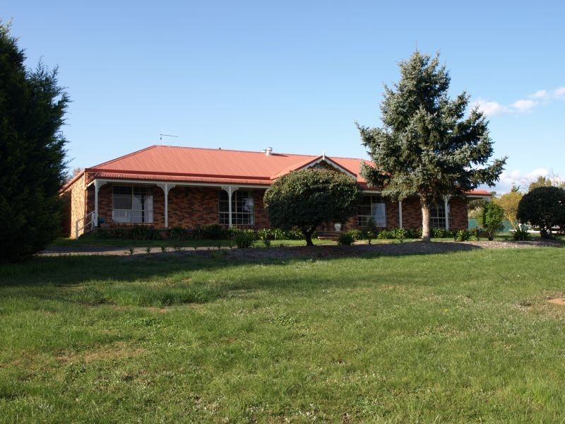 34 Run O Waters Drive, Goulburn NSW 2580