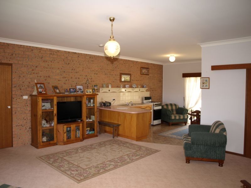 34 Run O Waters Drive, Goulburn NSW 2580