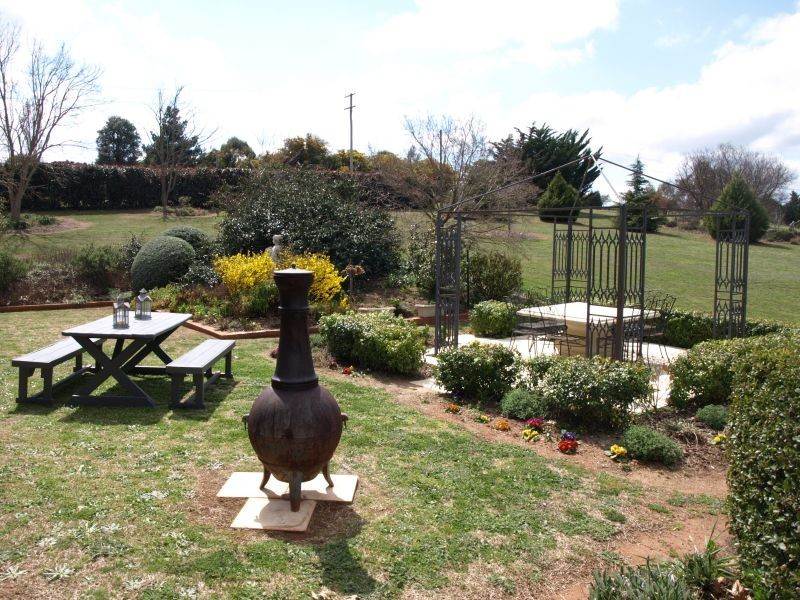 33 Run-O-Waters Drive, Goulburn NSW 2580