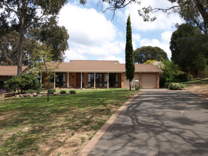 6 Boomerang Drive, Goulburn NSW 2580