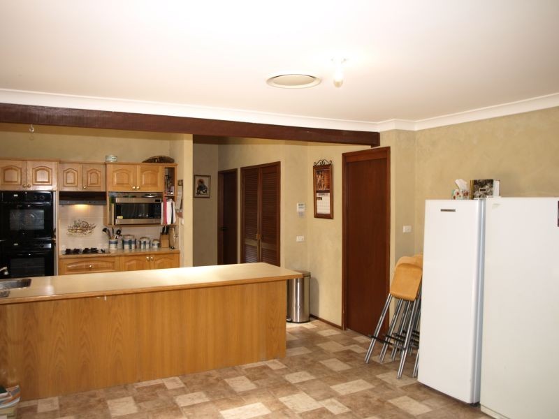 6 Boomerang Drive, Goulburn NSW 2580