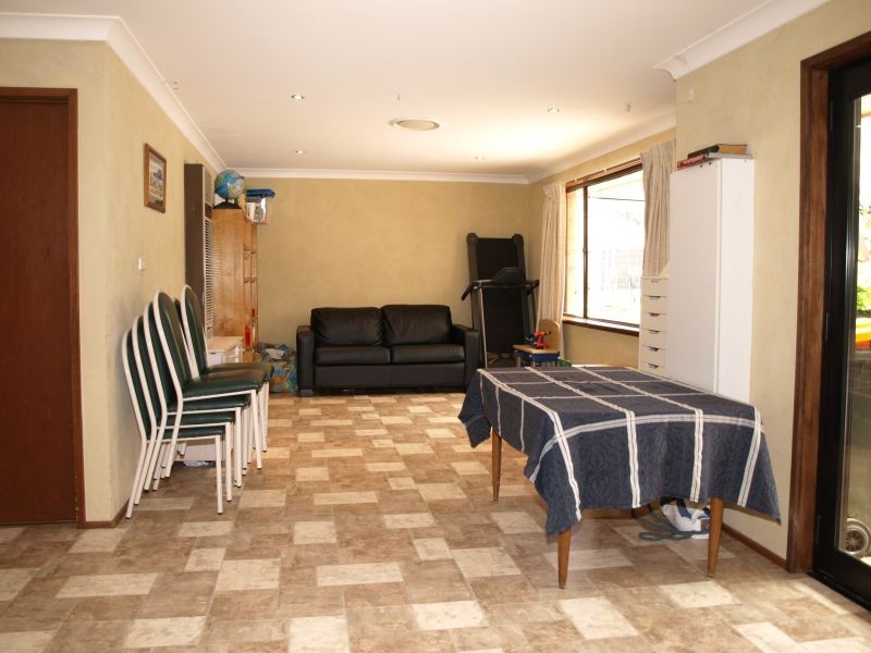 6 Boomerang Drive, Goulburn NSW 2580
