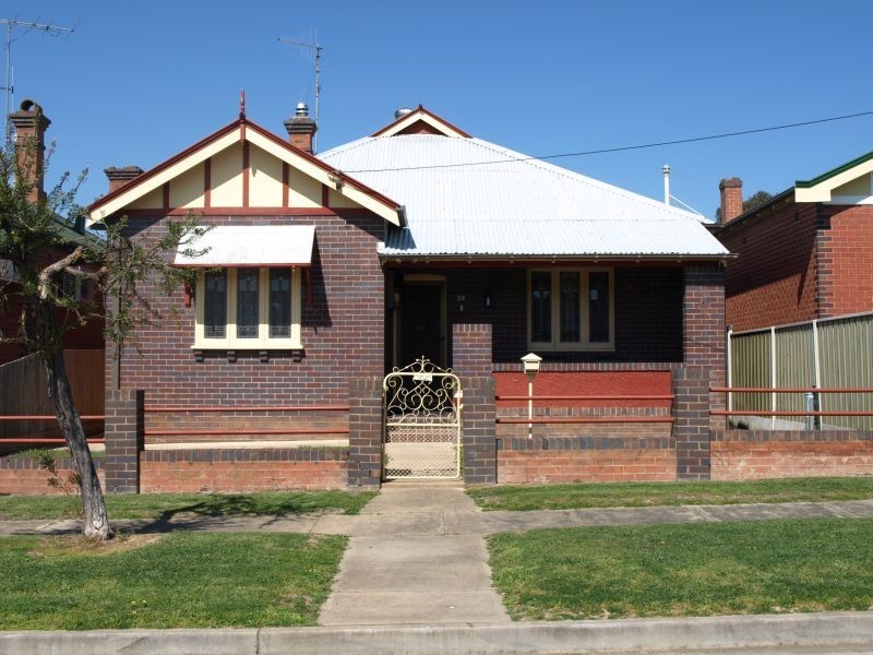 24 Walker Street, Goulburn NSW 2580