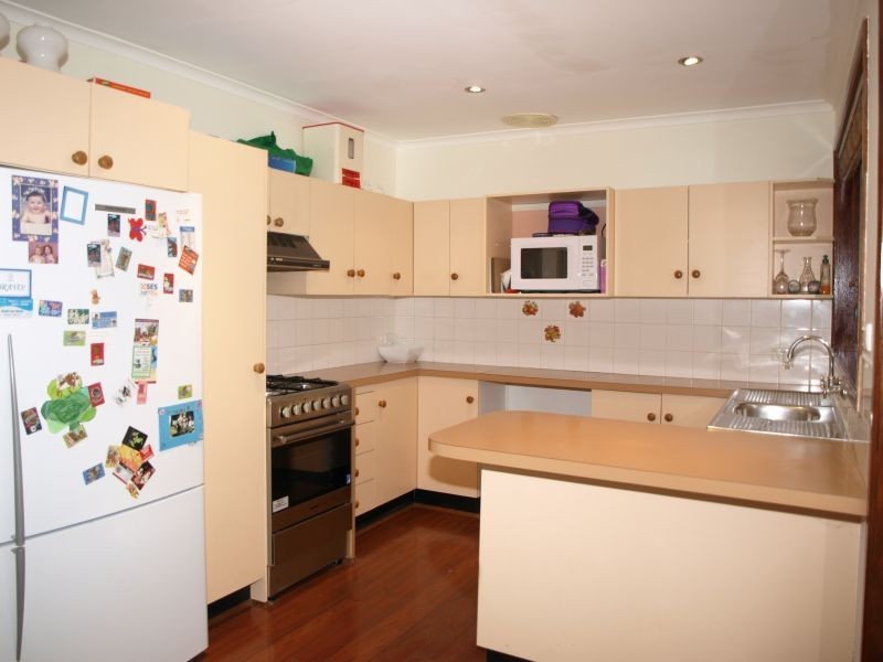 15 Grant Parade, Goulburn NSW 2580