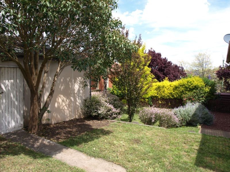 81 Clinton Street, Goulburn NSW 2580