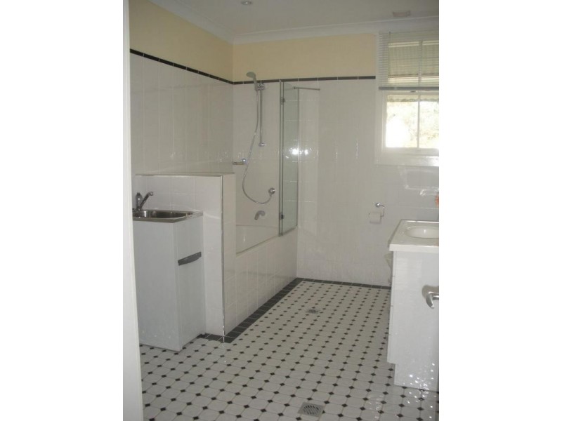 19 Eleanor Street, Goulburn NSW 2580