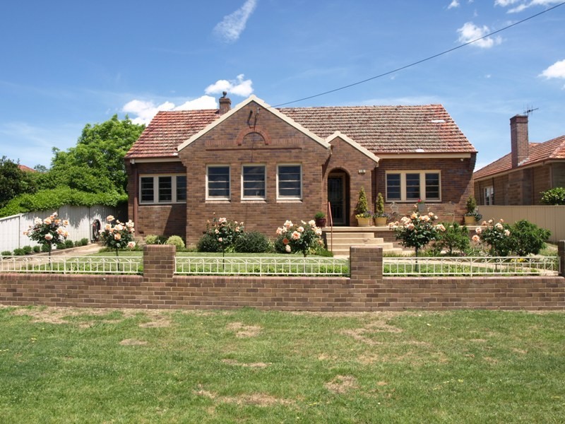 18 Belmore Street, Goulburn NSW 2580