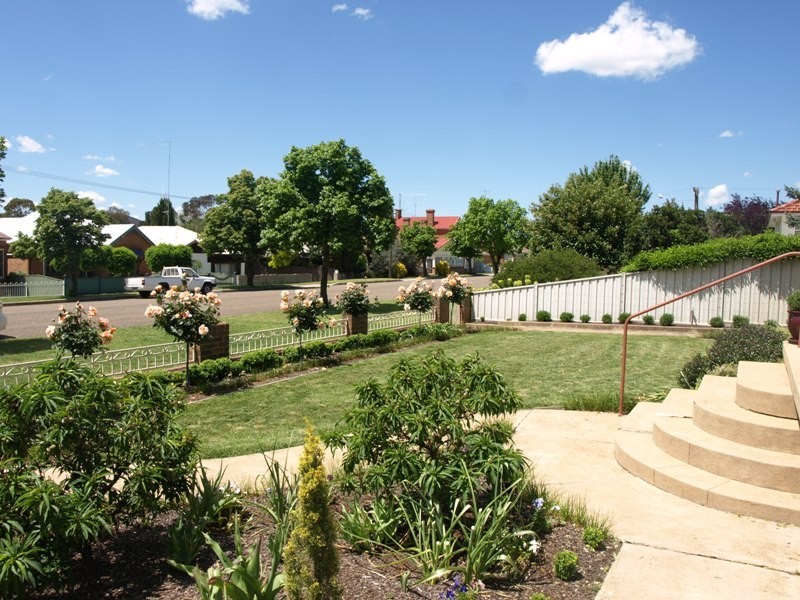 18 Belmore Street, Goulburn NSW 2580