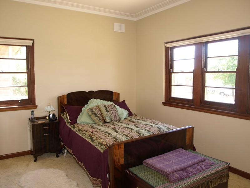 18 Belmore Street, Goulburn NSW 2580