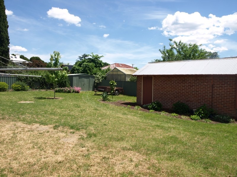 18 Belmore Street, Goulburn NSW 2580