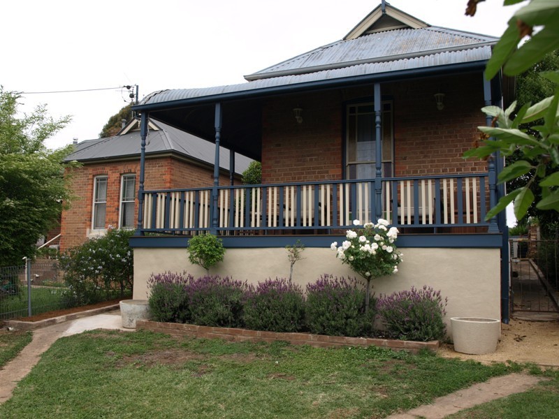 134 Clinton Street, Goulburn NSW 2580