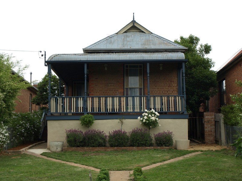 134 Clinton Street, Goulburn NSW 2580