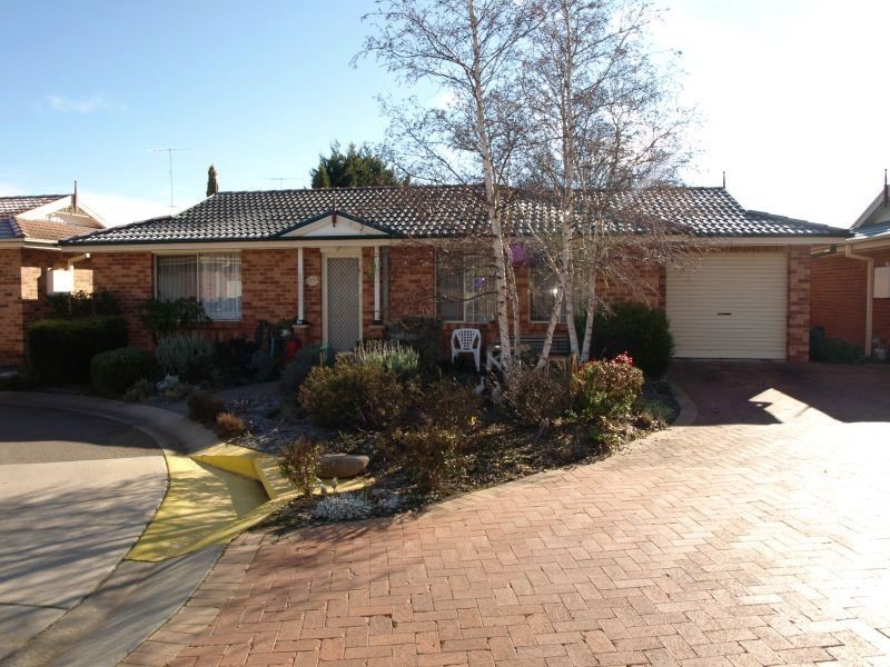 13/28 Lagoon Street, Goulburn NSW 2580