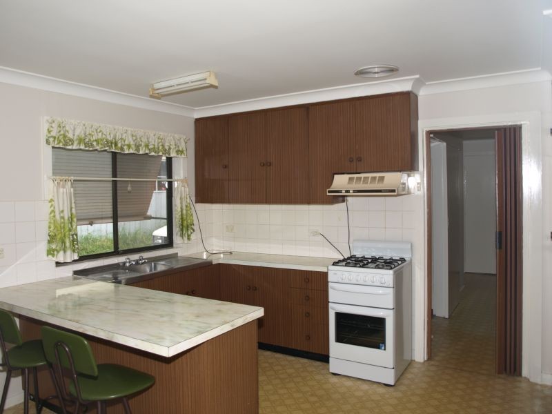 141 Clinton Street, Goulburn NSW 2580