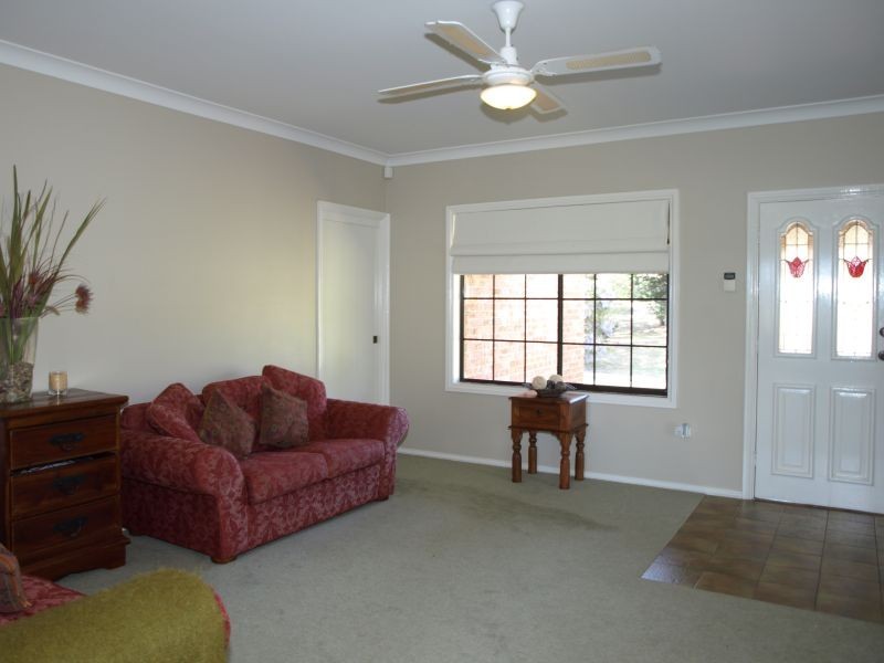 55 Run-O-Waters Drive, Goulburn NSW 2580
