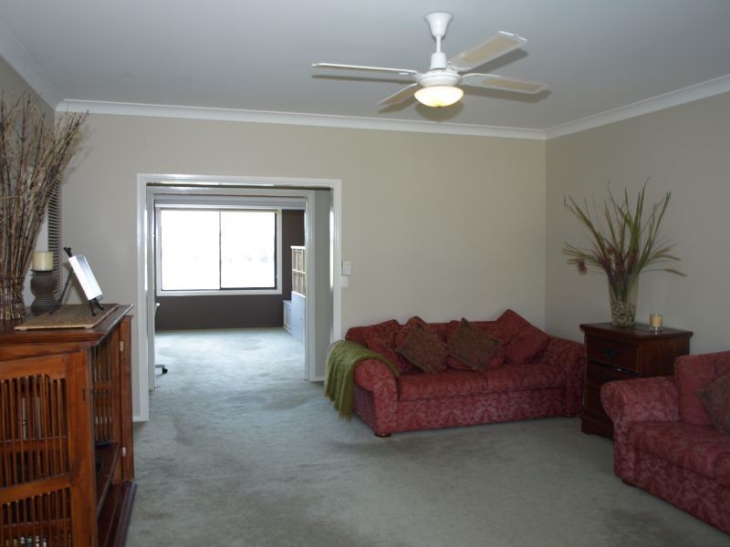 55 Run-O-Waters Drive, Goulburn NSW 2580