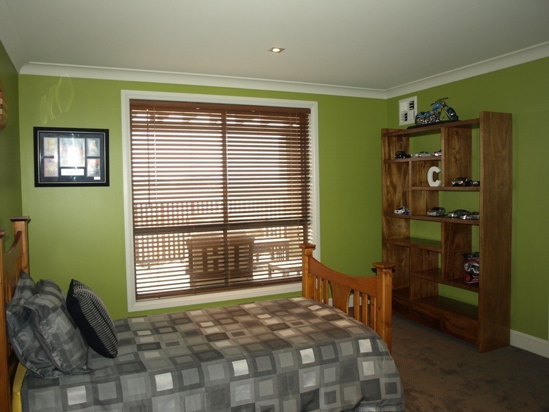 22 Melliodora Drive, Goulburn NSW 2580