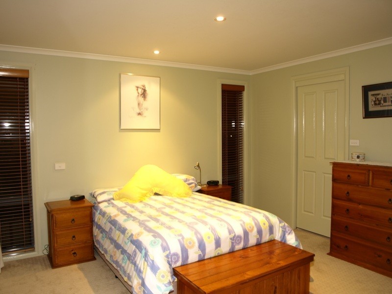 7 Mannifera Place, Goulburn NSW 2580