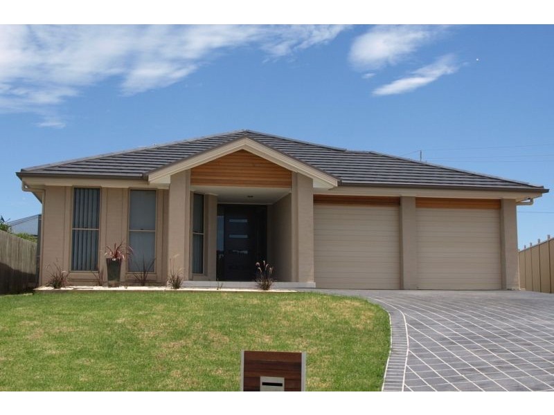 12 Clancy Place, Goulburn NSW 2580