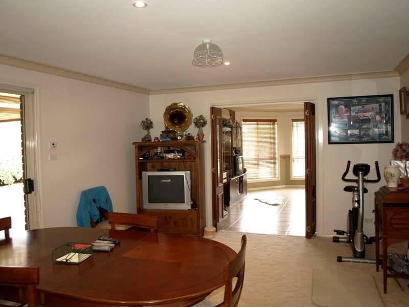 10 Paradise Place, Goulburn NSW 2580