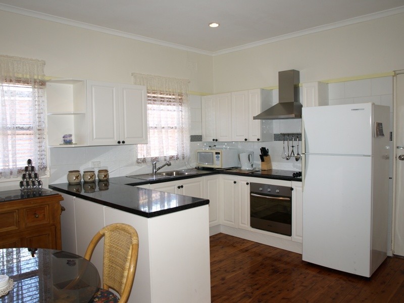 14 Wheatley Avenue, Goulburn NSW 2580