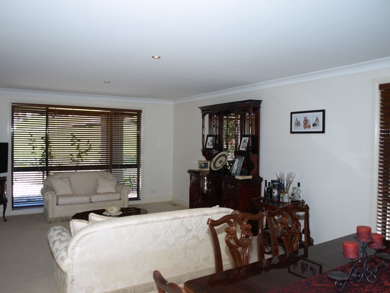 18 Hinchcliffe Close, Goulburn NSW 2580