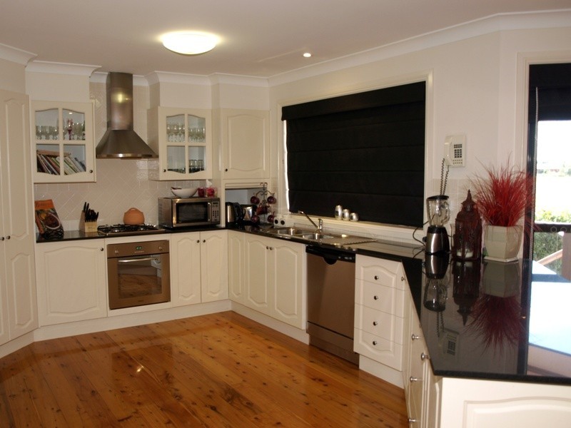 18 Hinchcliffe Close, Goulburn NSW 2580