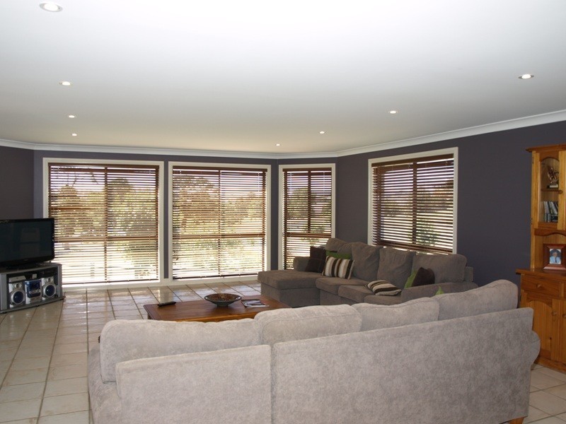 18 Hinchcliffe Close, Goulburn NSW 2580