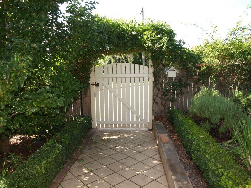 41 May Street, Goulburn NSW 2580