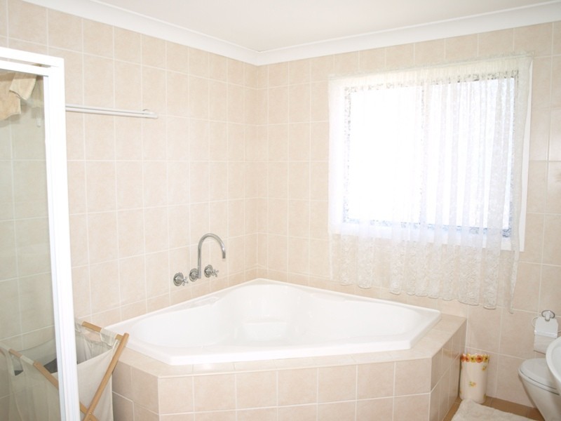 6 Ballina Street, Goulburn NSW 2580