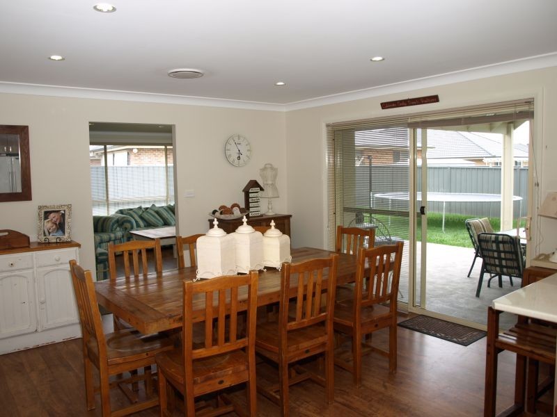 11 Hazelwood Place, Goulburn NSW 2580