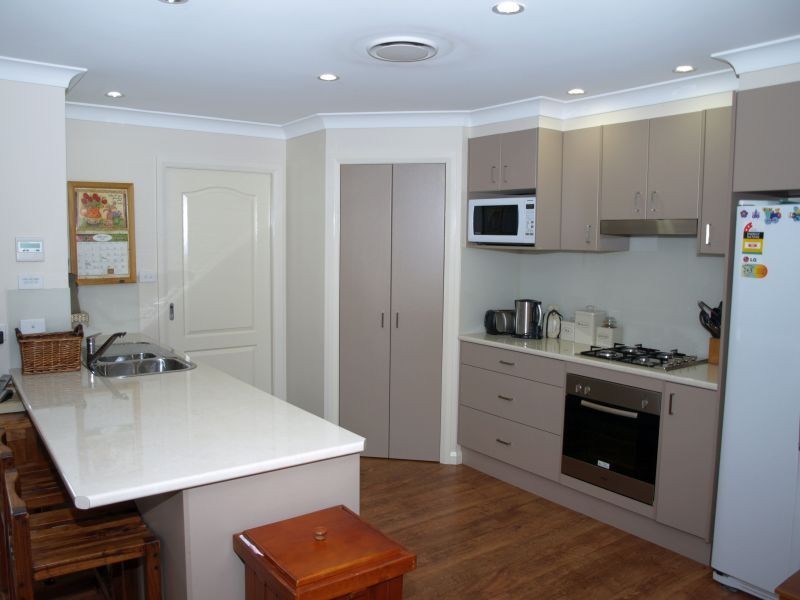 11 Hazelwood Place, Goulburn NSW 2580