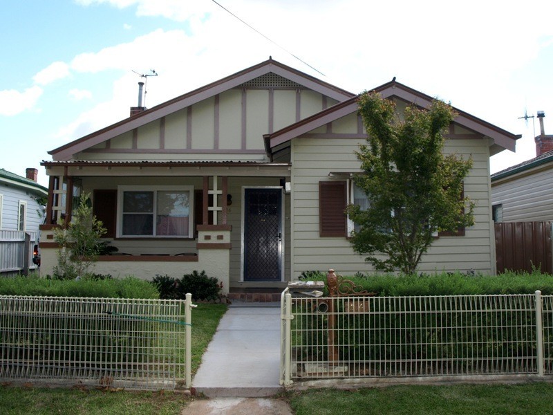 84 Joshua Street, Goulburn NSW 2580