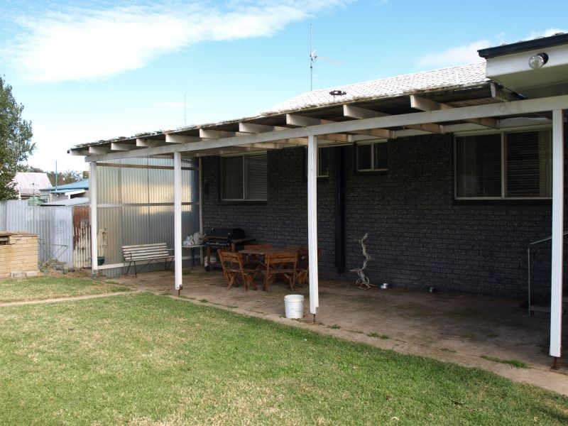 5 Emma Street, Goulburn NSW 2580