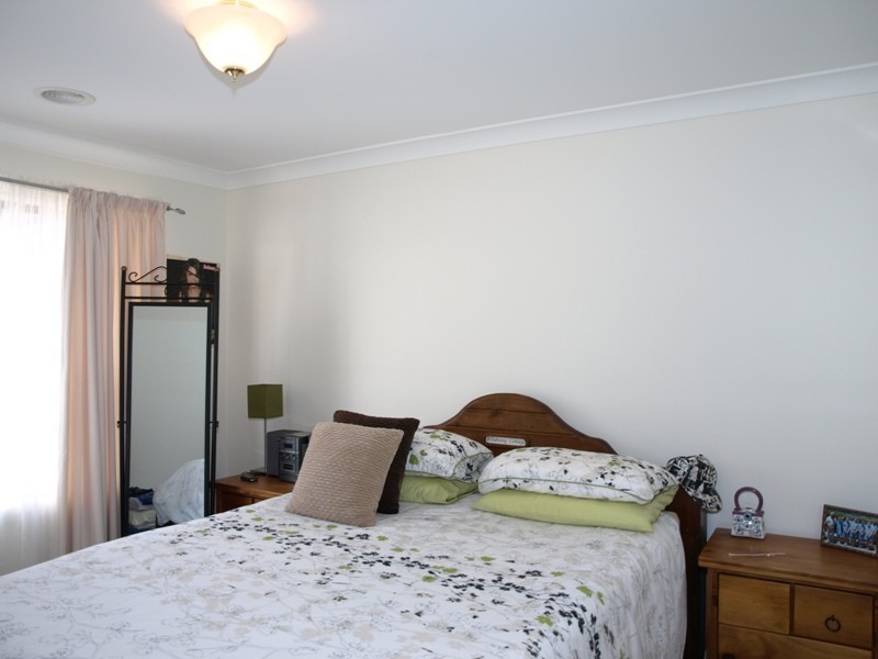 5 Rossi Place, Goulburn NSW 2580