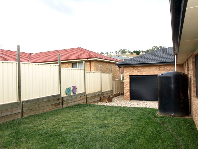 5 Rossi Place, Goulburn NSW 2580