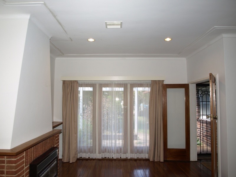 166 Faithfull Street, Goulburn NSW 2580