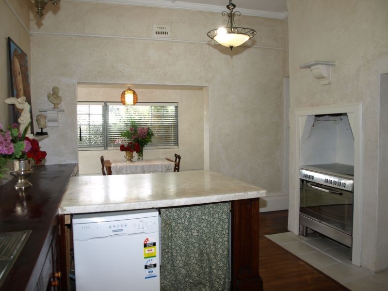 80 Mundy Street, Goulburn NSW 2580